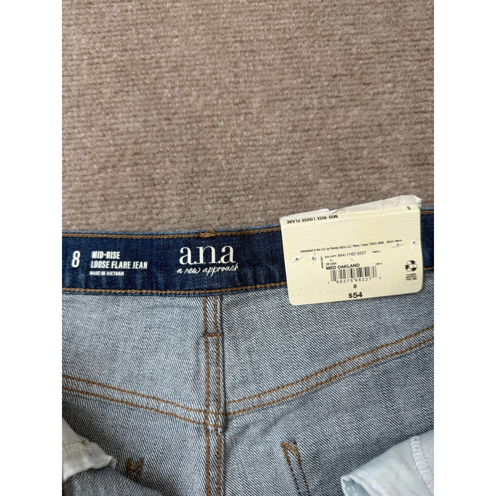 MSRP $54 A.N.A Womens 8 Med Oakland Mid Rise Relaxed Flare Leg Jeans