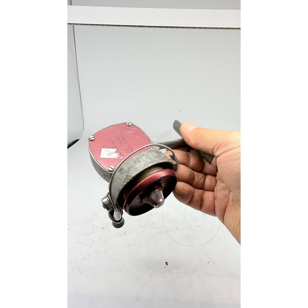 Vtg Montgomery Ward Sport King Model 201 Spinning Fishing Reel Made in USA