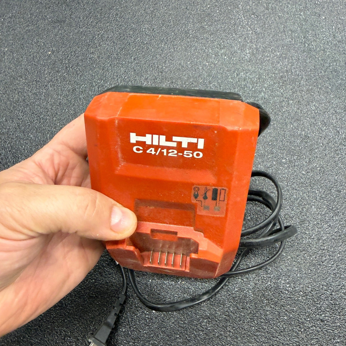 Hilti 12-Volt Lithium-Ion C 4/12-50 Battery Charger
