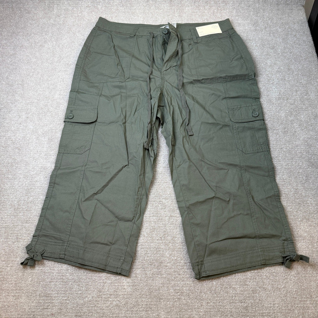 MSRP $44 St. John's Bay Womens 16 Tall Oregano Capri Pants Straight Mid Rise