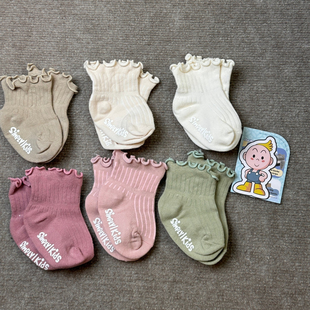 MSRP $21 Simply Kids 6 Pairs 6-12 Months Ruffle Socks, Baby Little Girl Kids G