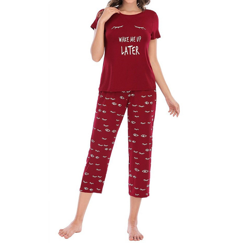 Women's M Pajama Set Round Neck Short Sleeve Sleepwear Print Top & Capri Pants