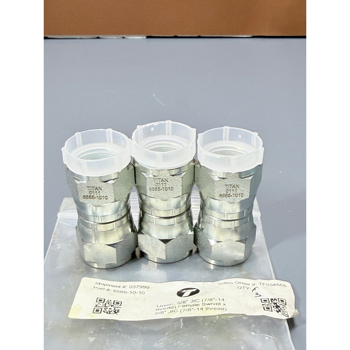 Set of 3 Titan 6565-10-10 5/8" JIC Female Swivel Union Hydraulic Fitting (7/8