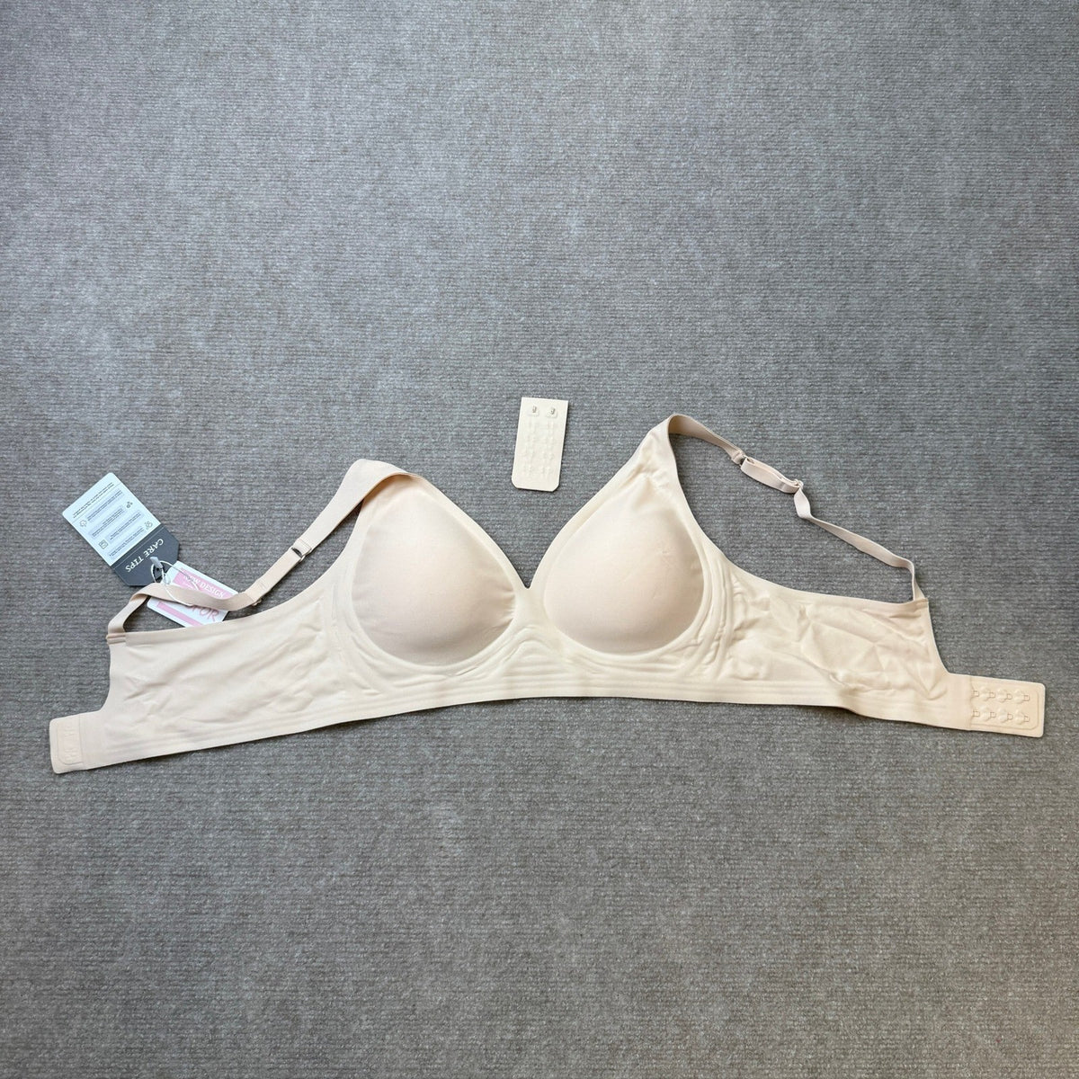 MSRP $19 BOUFOR Women's L Deep V Bra Wireless Sexy Push Up Bralette Padded