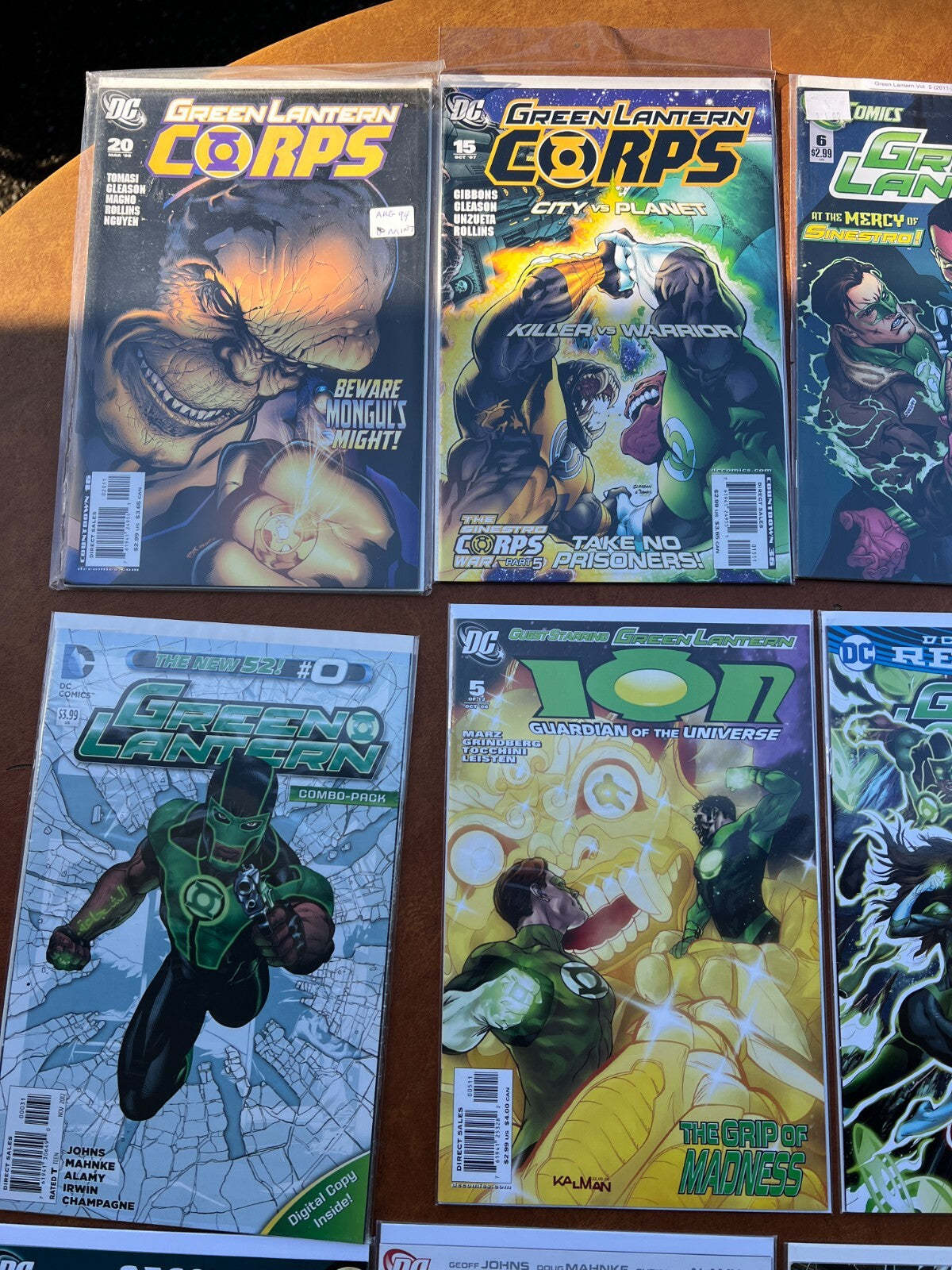 Lot of 12 DC Comics Green Lantern, Ion, Green Lantern Corps, Green Arrow