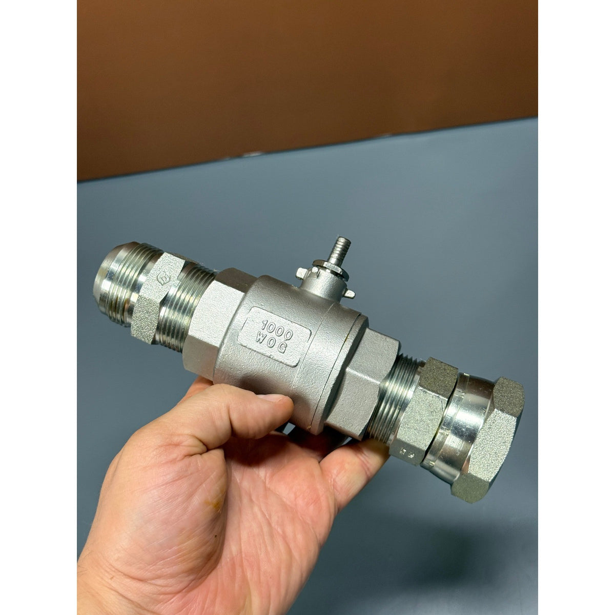 1-1/4" Stainless Steel Ball Valve CF8M 1000 WOG w/ Adapter Fittings NO HANDLE