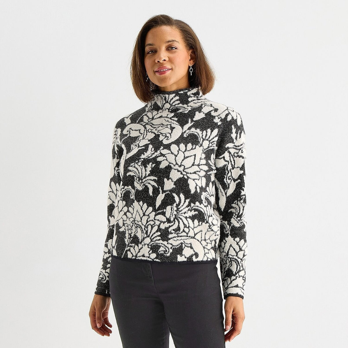 MSRP $58 Liz Claiborne Womens XL Black Floral Funnel Neck Pullover Sweater Long