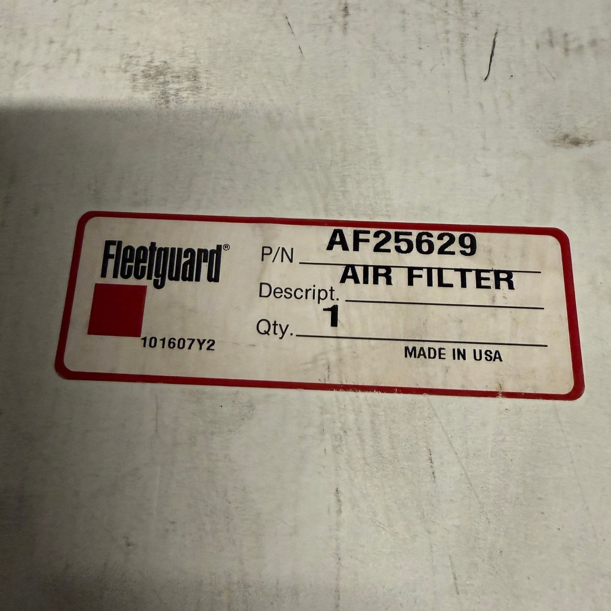 Fleetguard AF25629 Genuine Air Filter