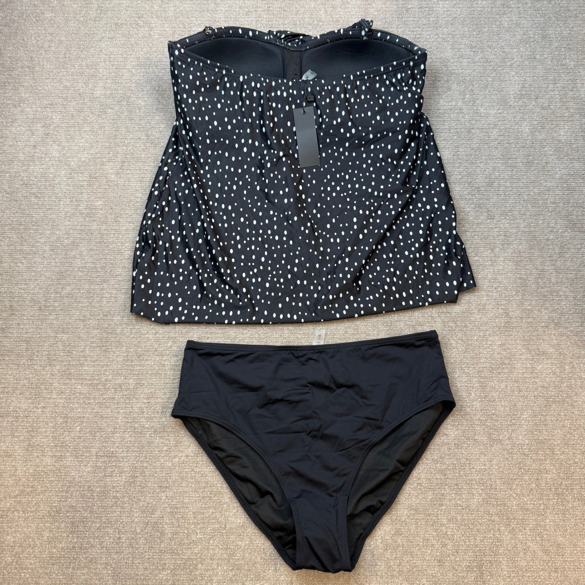 MSRP $44 Tempt Me Women's L Black Two Piece Tankini Bathing Suit Halter Bandeau