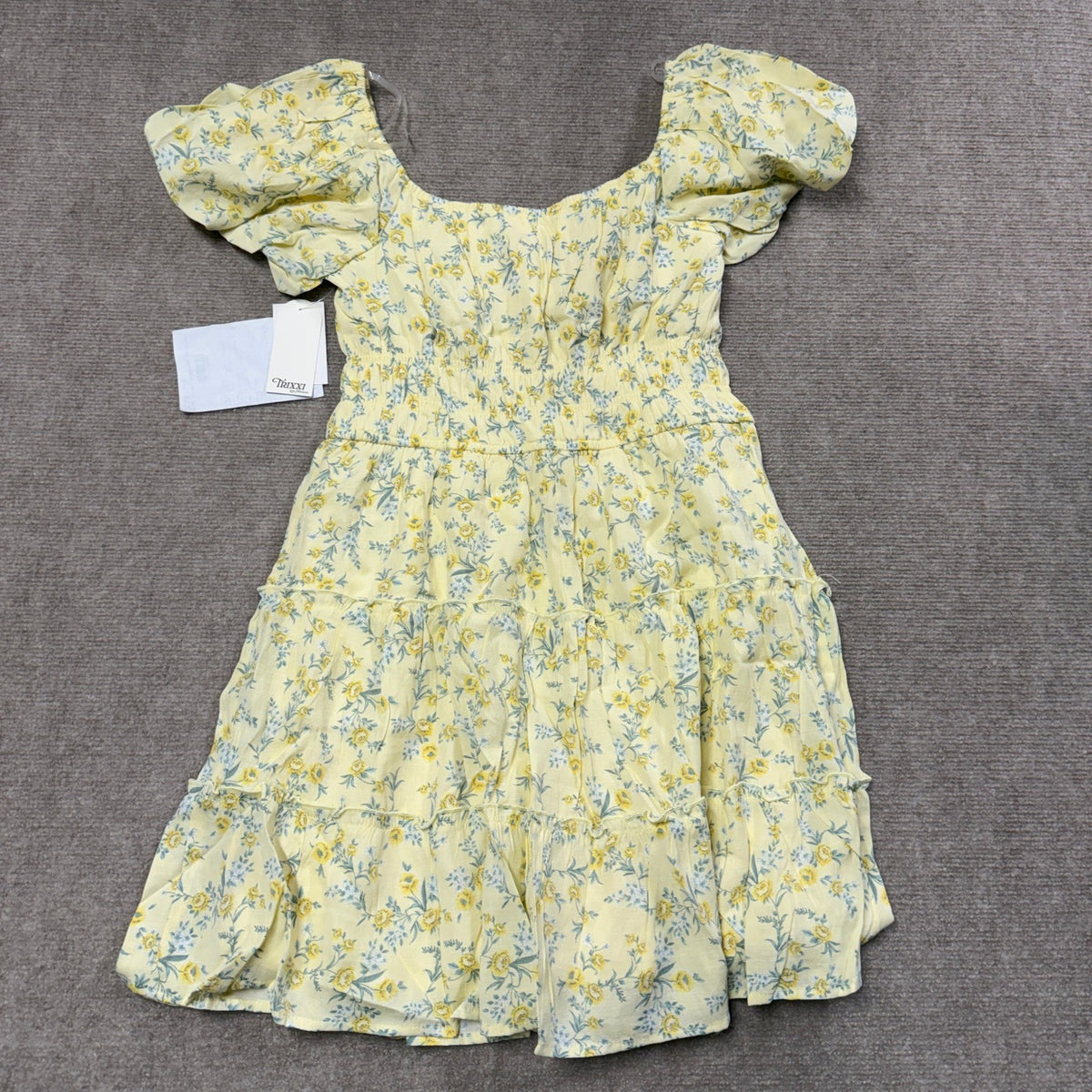 MSRP $64 Trixxi Women's Juniors L Yellow Floral Puffed Fit + Flare Dress Short