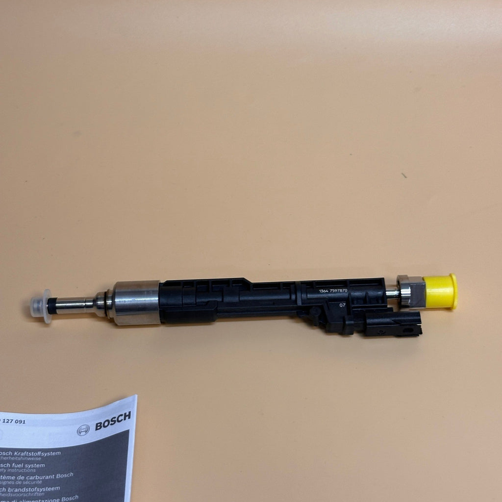 BOSCH 62805 OE Gasoline Direct Injection (GDI) Fuel Injector Single for BMW X1,