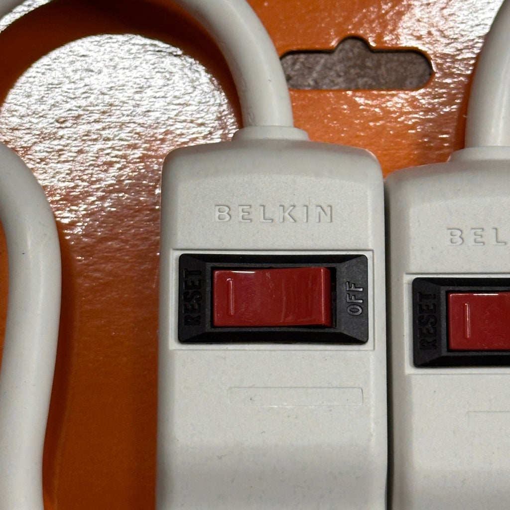 Pack of 2 Belkin F5C048-2 Surge Protectors 6 Outlets 2ft Cord White Extension