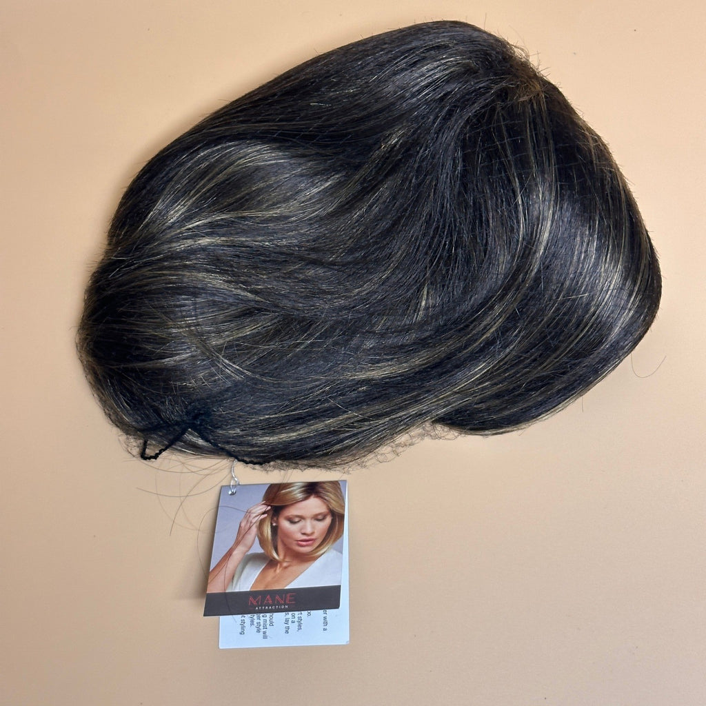 NWT Mane Attraction 404 Allure Praline Synthetic Full Wig