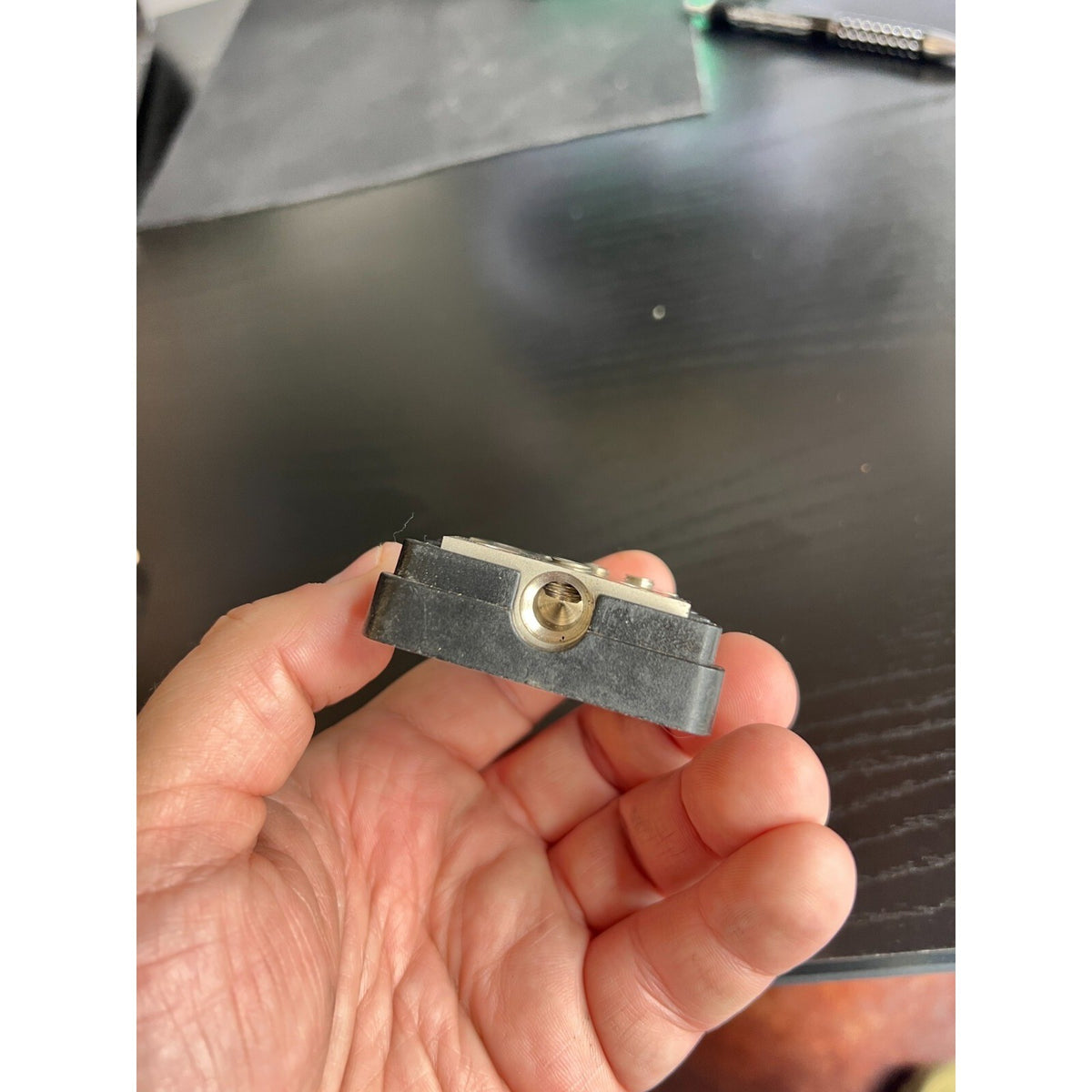 Streetwires DBX3448 - 4 and 8 Guage Power Distribution Block