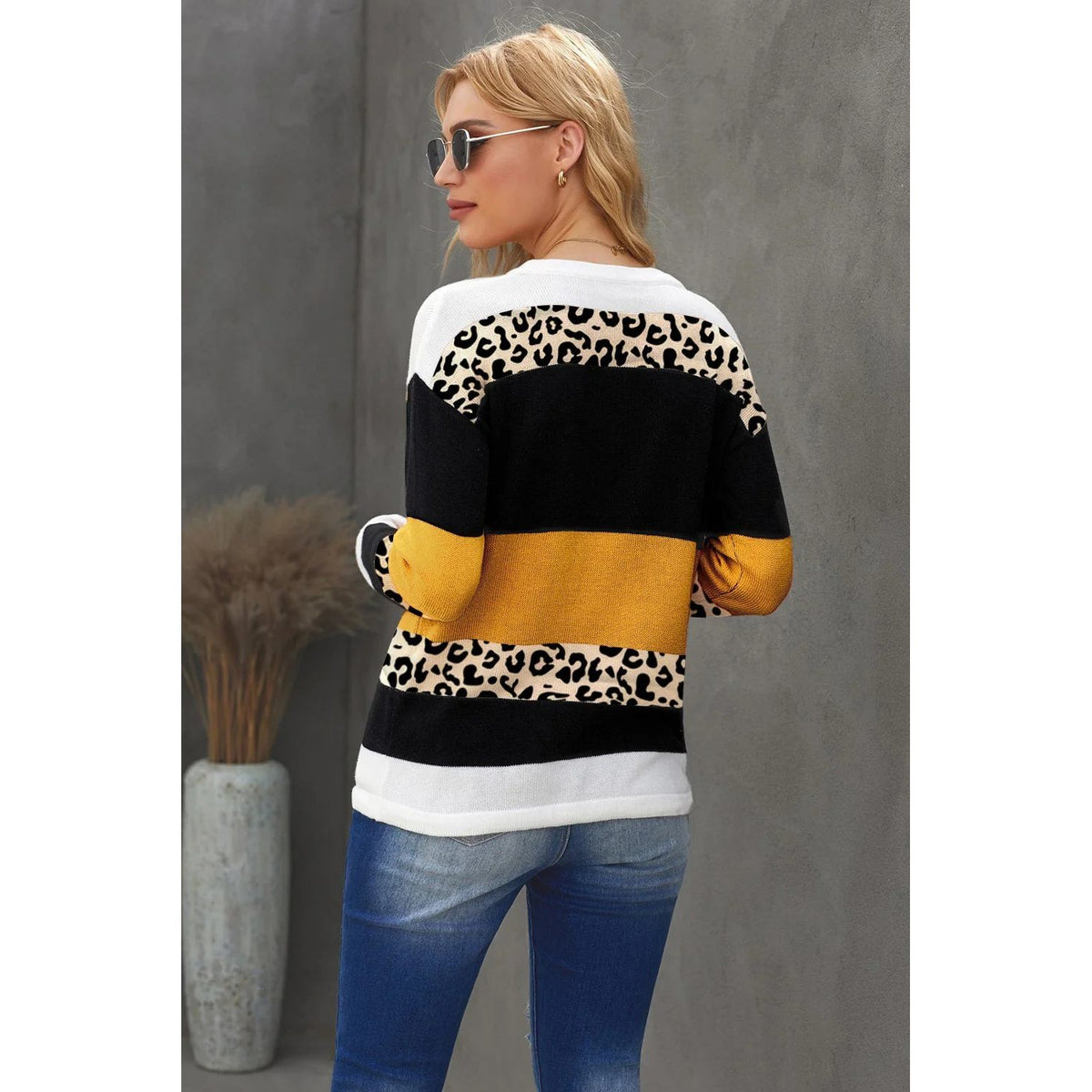 Women's XL Leopard Print Color Block Striped Knit Sweater Long Sleeve Crewneck