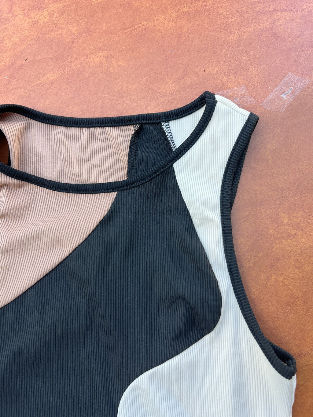 Size M Women's Black Brown White Tank Bodysuit Color Block Scoop Neck Sleeveless
