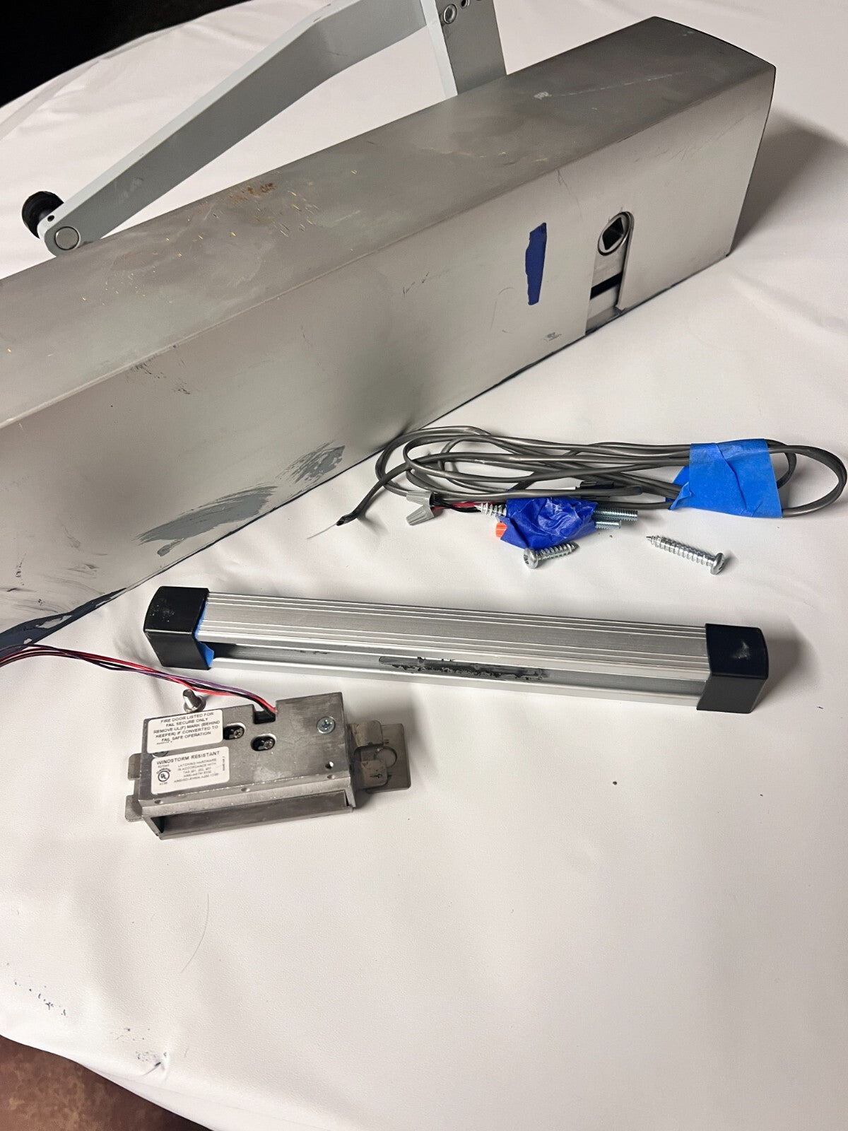 Entrematic Ditec Door Operator HA8LP-RPS Push Low Profile Low Energy Used