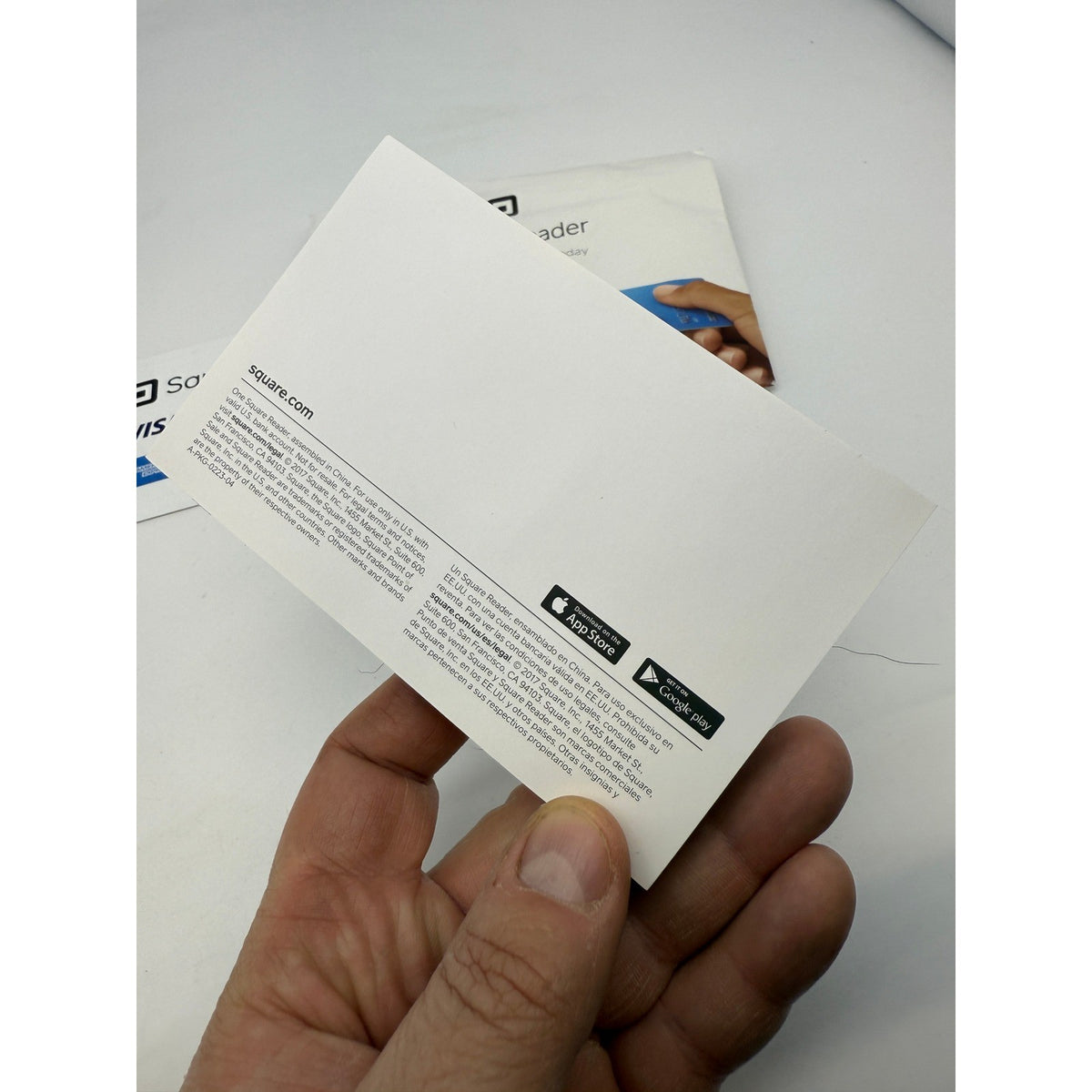 SQUARE CHIP Credit Card Reader White A-PKG-0223-04 For Apple iPhone