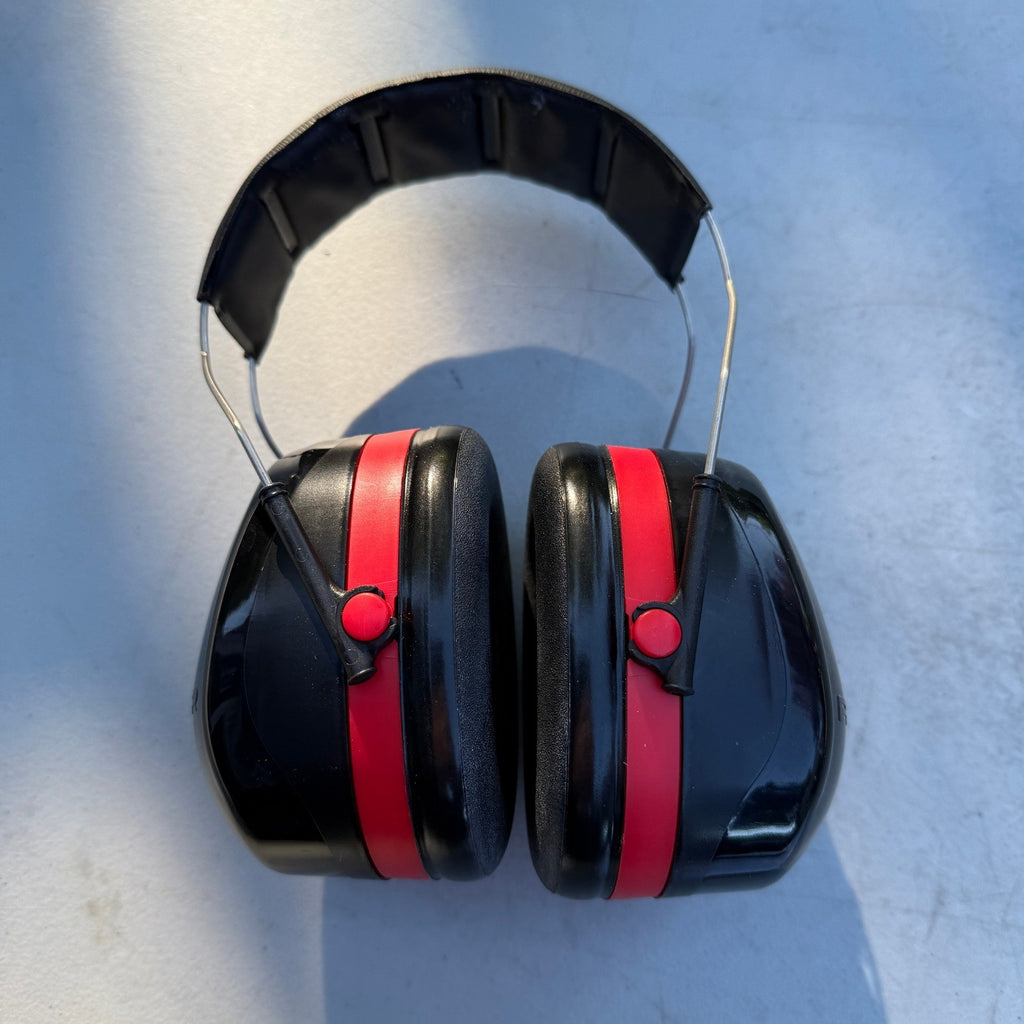 3M Peltor Optime 105 Over-the-Head Earmuffs w/ MINOR DAMAGE CUSHION See Photo #3