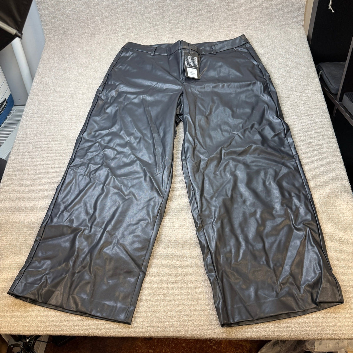 MSRP $90 Ashley Graham Womens 18W Peppercorn Black Faux Leather Trouser Straight