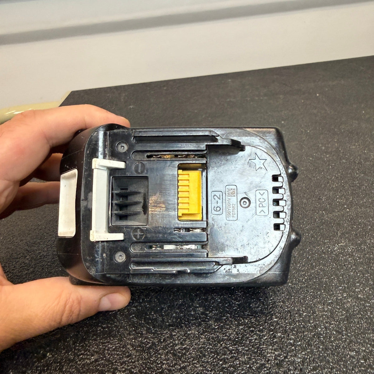 Makita BL1850B 18V LXT Lithium‑Ion Battery 5.0Ah Rechargeable