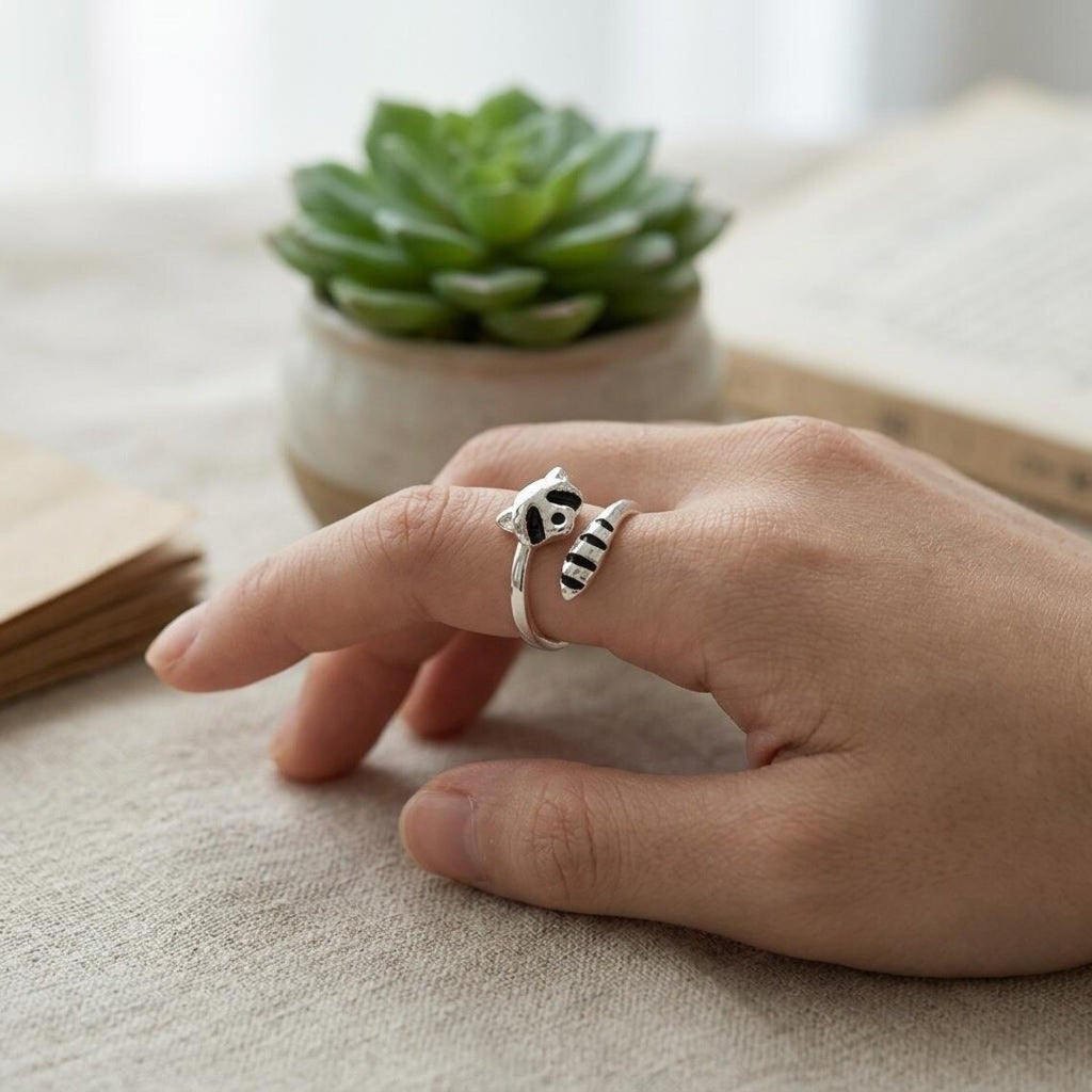 Raccoon Ring Women's Silver Tone Animal Wrap Jewelry Size 9 Adjustable 8-10