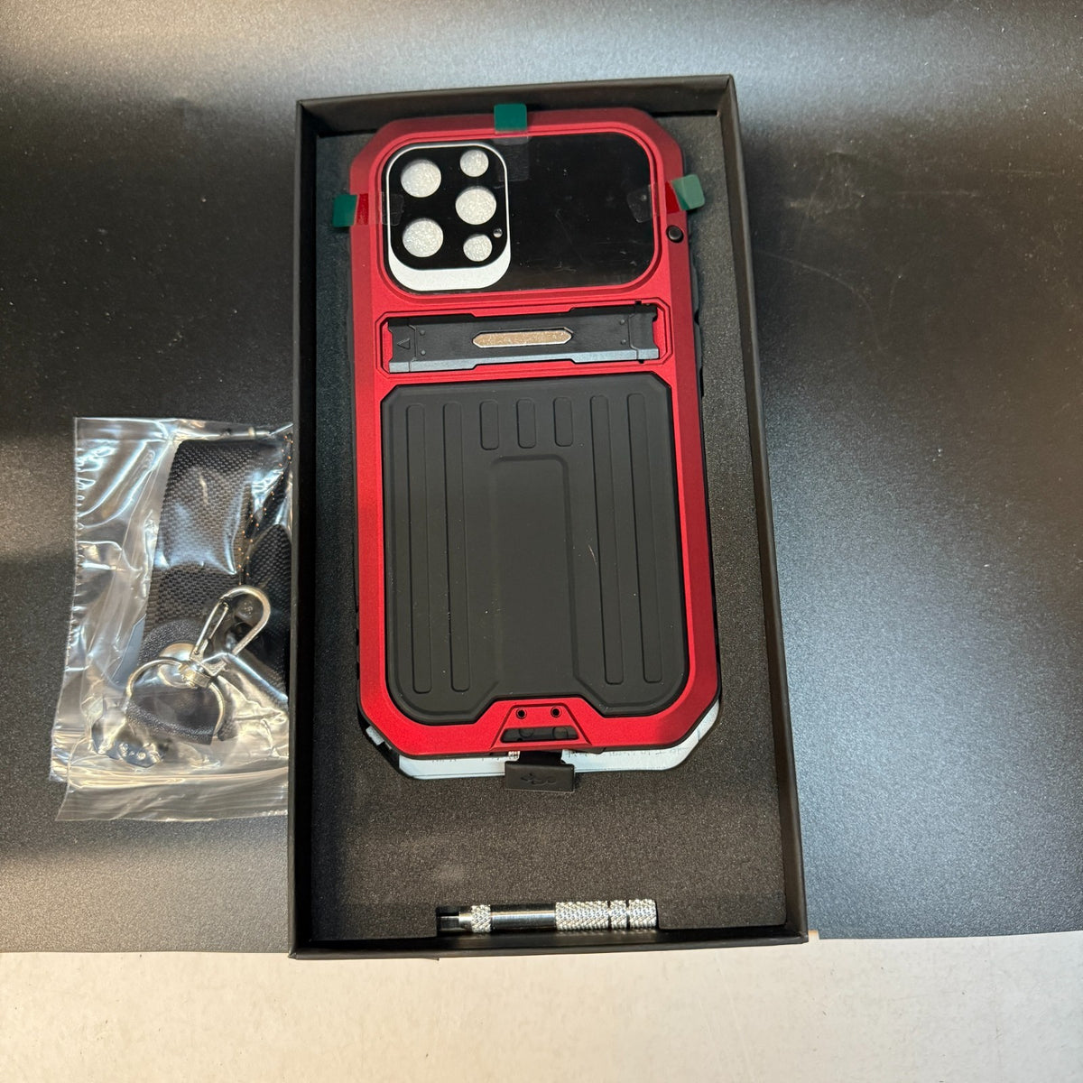 Aluminium Shockproof Case for iPhone 12–14 Pro / Pro Max Built-in Tempered Glass