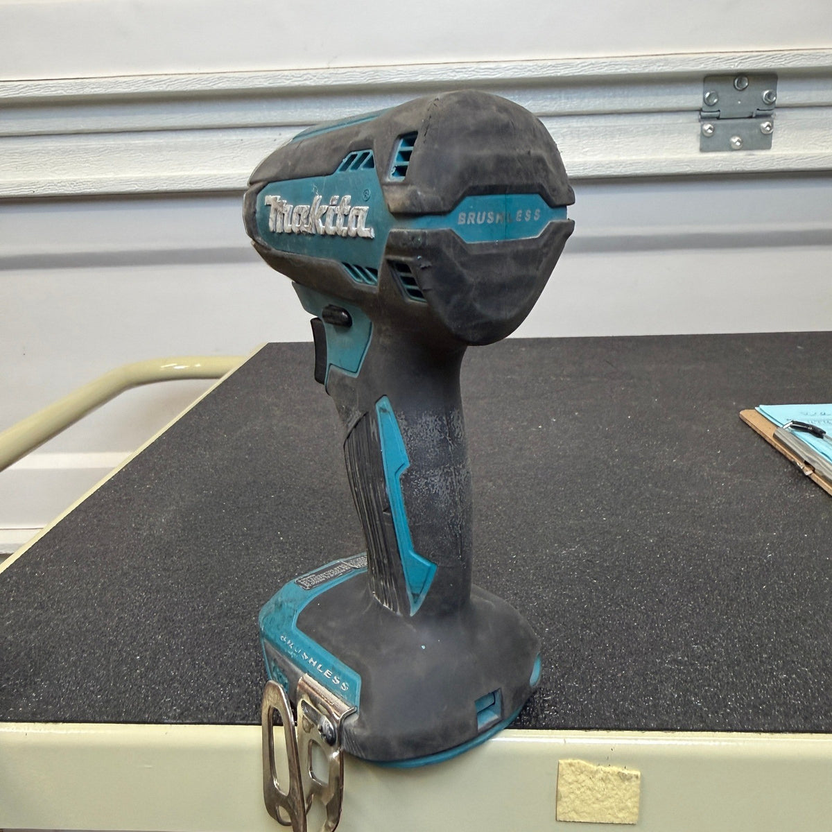 Makita XDT13 18V Lithium‑Ion 1/4" Brushless Cordless Impact Driver, Tool Only