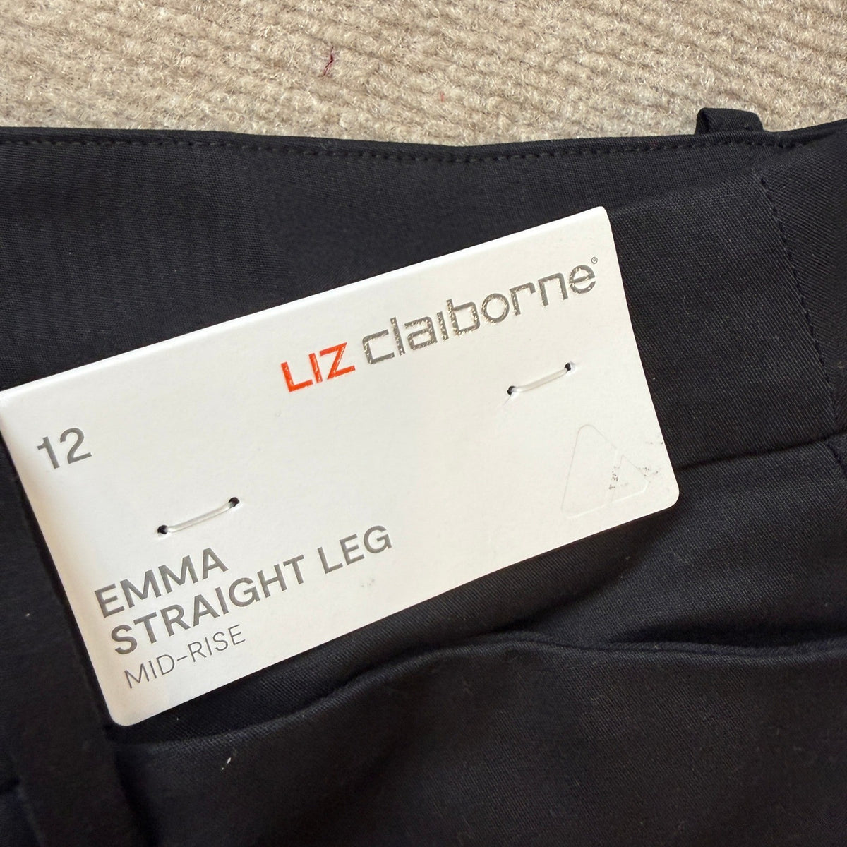 MSRP $54 Liz Claiborne Emma Womens 12 Black Straight Mid Rise Ankle Pants