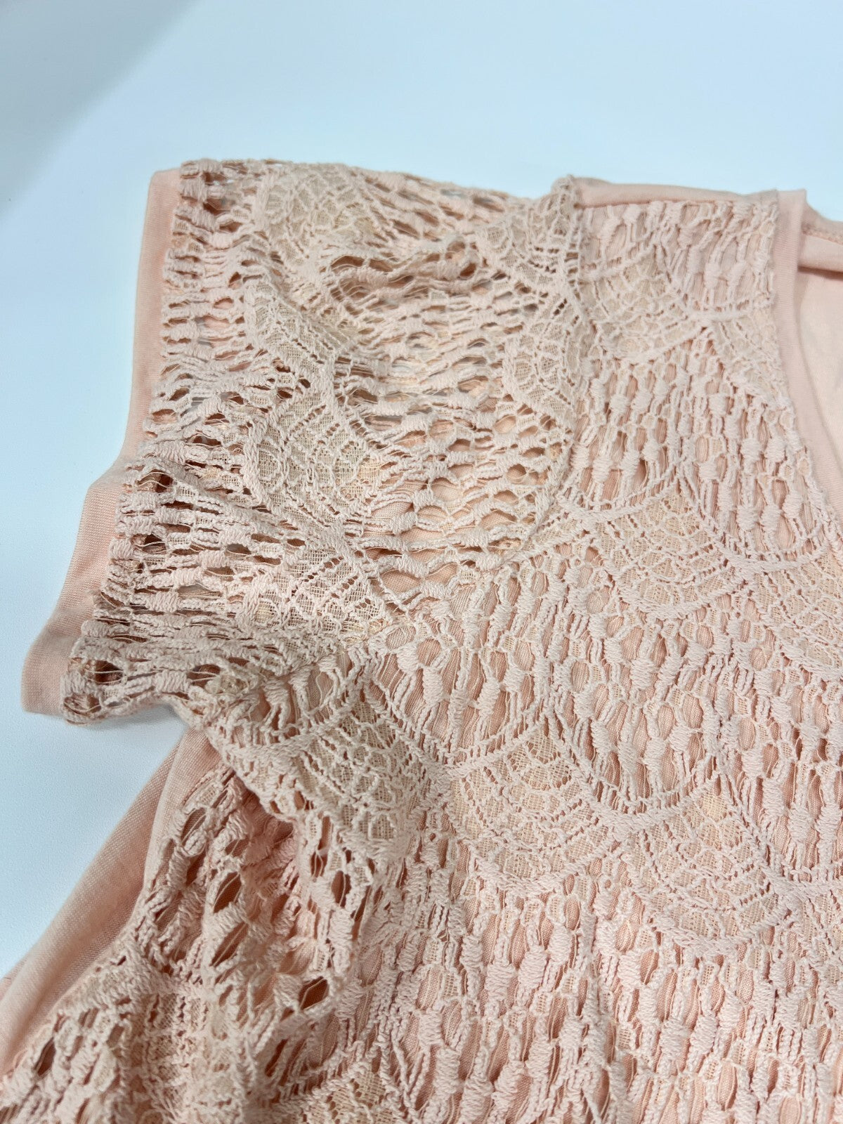 MSRP $48 Verve ami Blouse Women's Plus Sz 1X Lace Overlay Short Sleeve Peach Top