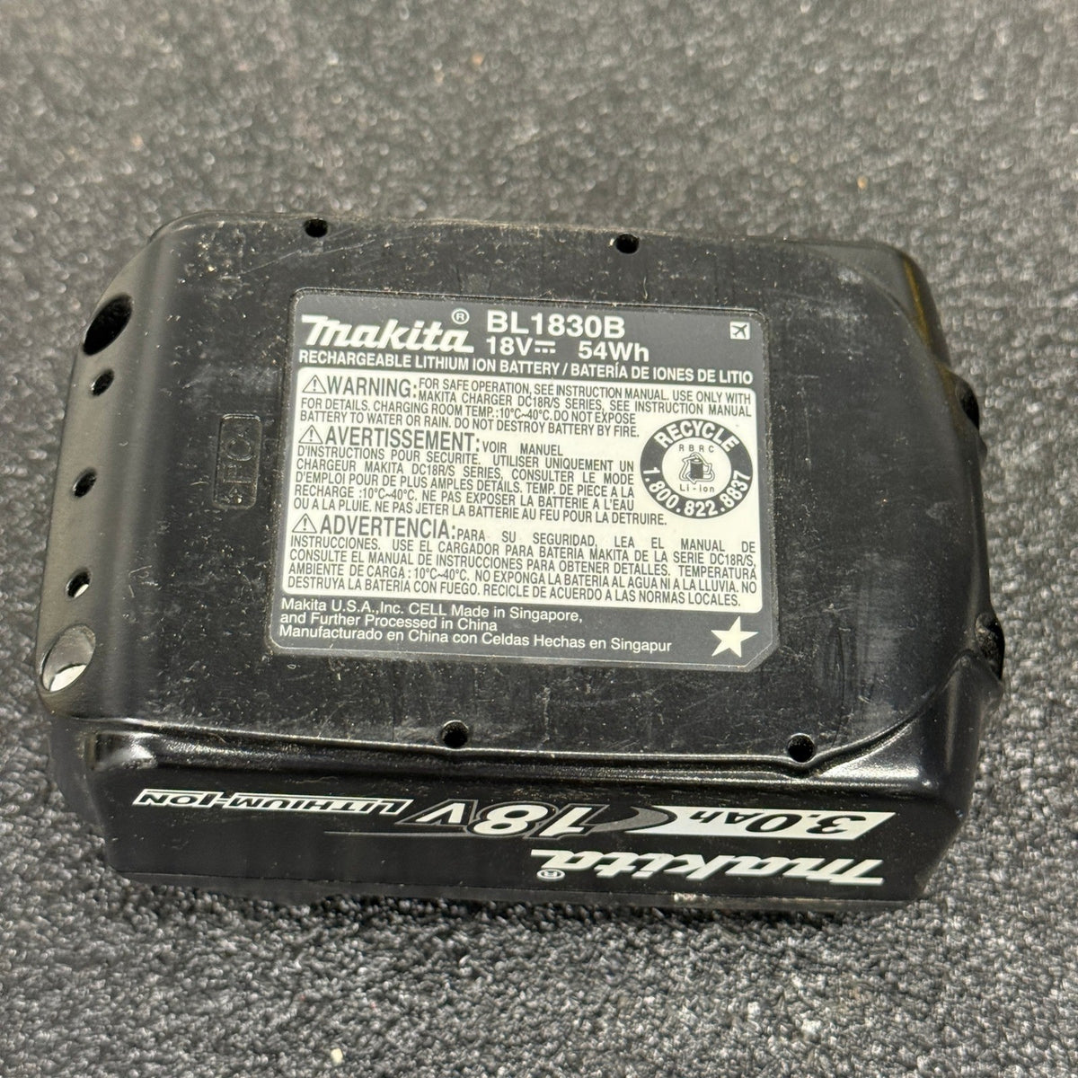 Makita BL1830B 18V LXT Rechargeable Li‑Ion 3.0Ah Battery