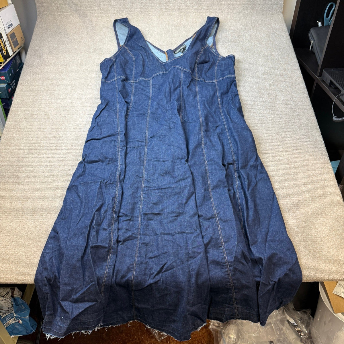 MSRP $90 Ashley Graham Womens 20W Rinse Denim V Neck Sleeveless A-Line Dress