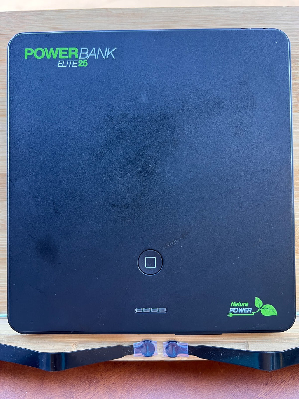Nature Power (80026) Power Bank Elite 25 25600mAh No Power Cord