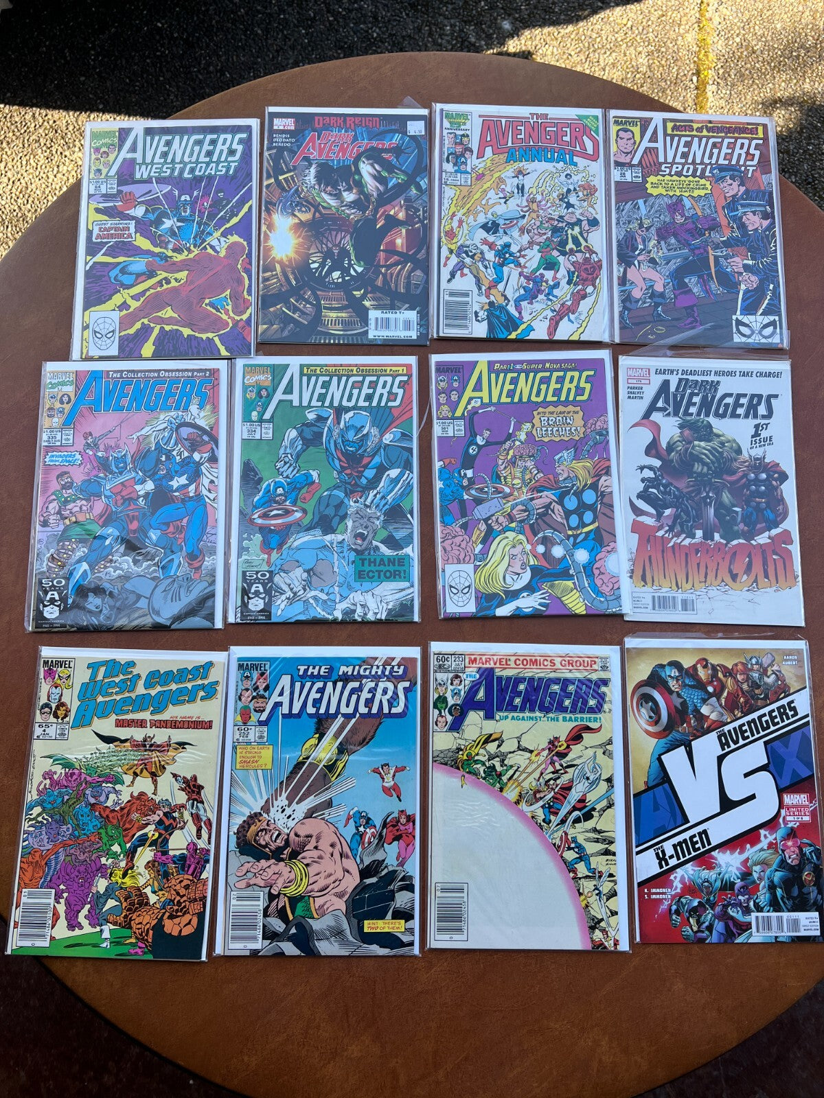 Lot of 12 Avengers, Dark Avengers, X-Men vs Avengers Marvel Comics