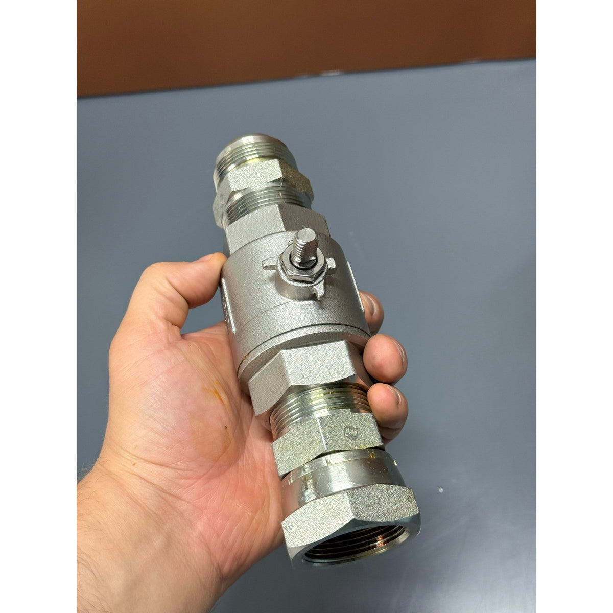1-1/4" Stainless Steel Ball Valve CF8M 1000 WOG w/ Adapter Fittings NO HANDLE
