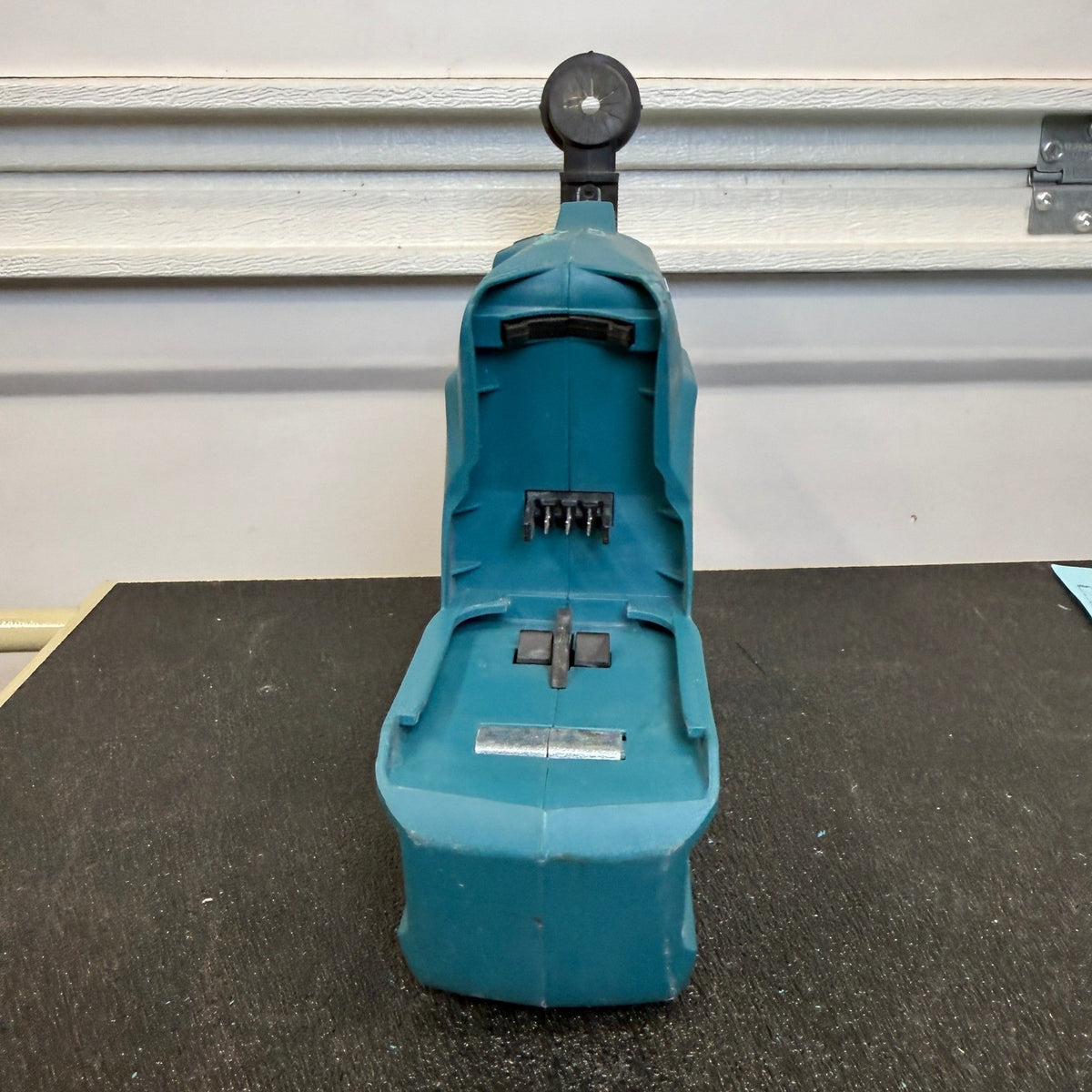 Makita DX01 Dust Extractor Attachment with HEPA Filter