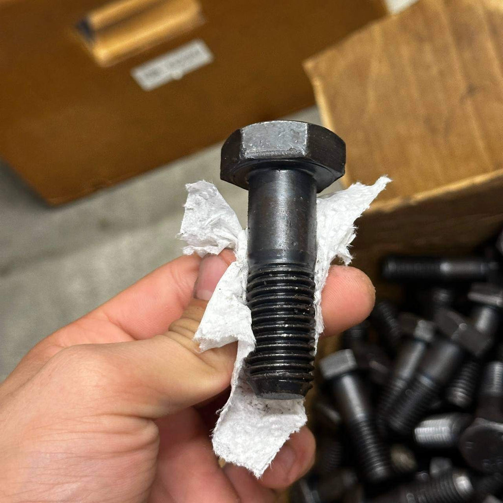 Pack of 233 3/4" x 2 1/2"  A325 Structural Heavy Hex Bolts w/ Shank, Black