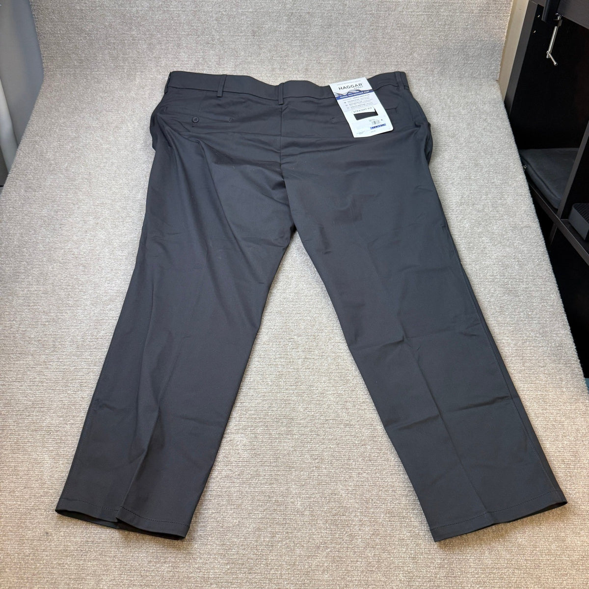 MSRP $90 Haggar HC90107 Sport Men's 48x30 Black Travel Performance Pants Straigh