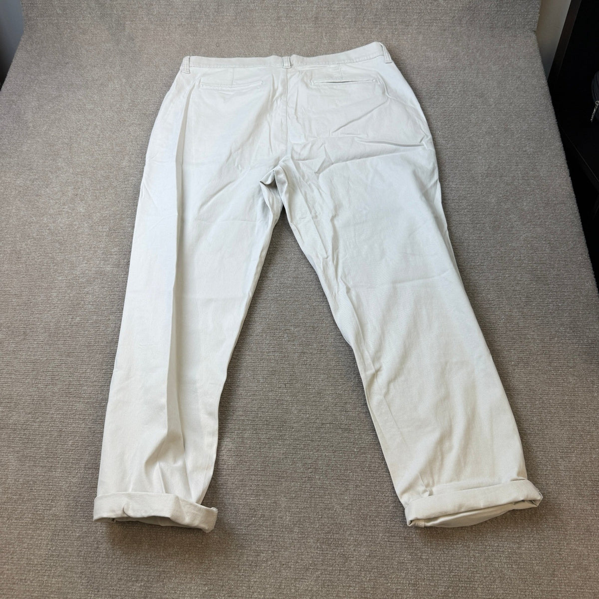 MSRP $44 St. John's Bay Women's 14 Moonbeam Relaxed Fit Girlfriend Chino Pants