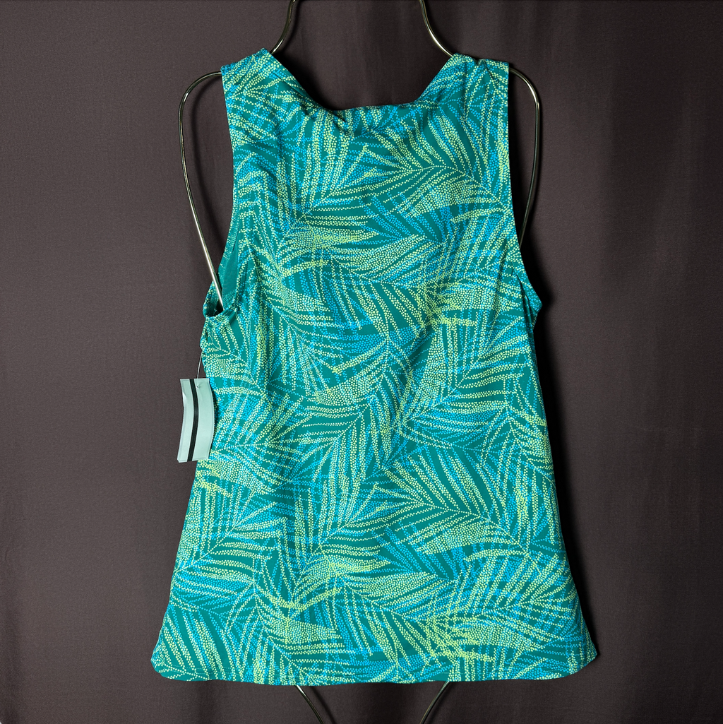 Lands' End Women's 4, 4 LONG High Neck Modest Tankini Green Swimsuit Top UPF 50