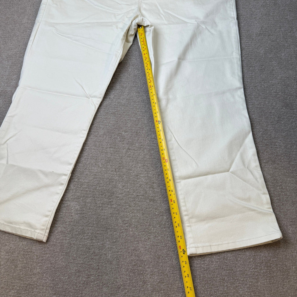 MSRP $44 St. John's Bay Womens 18P Short Birch Straight Leg Jeans Mid Rise