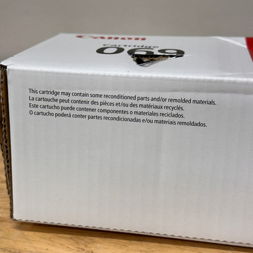 Canon 069 5093C001 Cyan Toner Cartridge LBP674C MF750C Series DAMAGED BOX