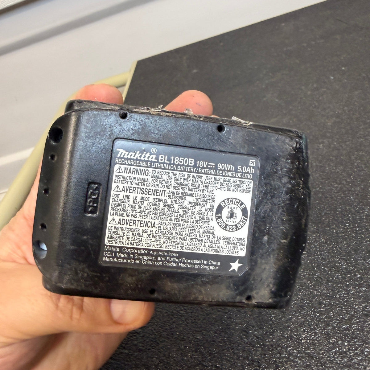 Genuine Makita BL1850B 18V 5.0Ah Li‑Ion Battery Rechargeable, Black