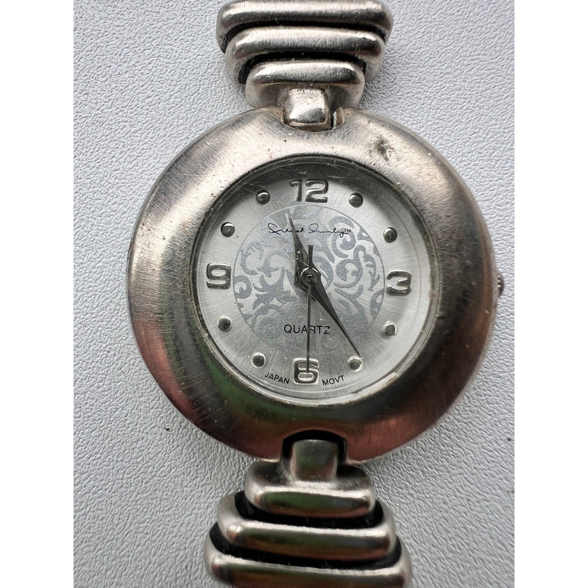 Vintage Quartz Watch 11230-00 Japan Movt Silver Tone Braided Band Needs Battery