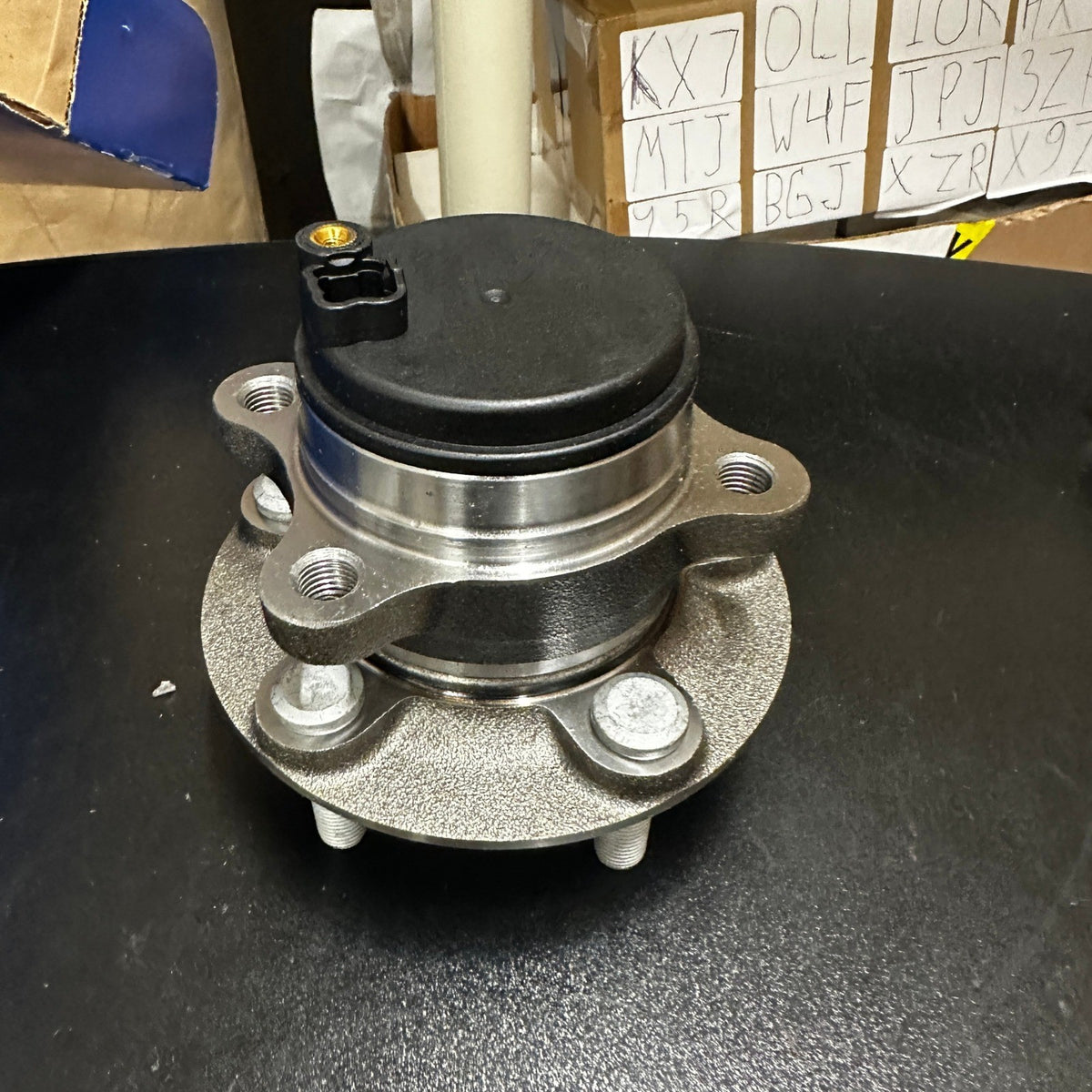 SKF BR930874 Wheel Bearing and Hub Assembly for 2013-2020 Ford Fusion 2013-2016