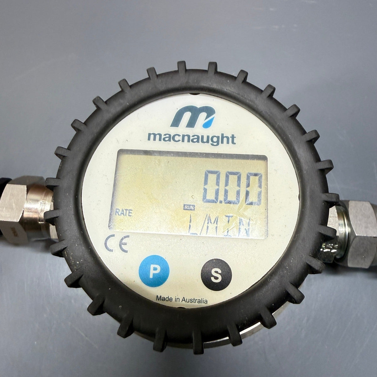 Macnaught MX19P-2PA 3/4" NPT Digital Flow Meter 0.8-21 GPM 2000 PSI w/ Display