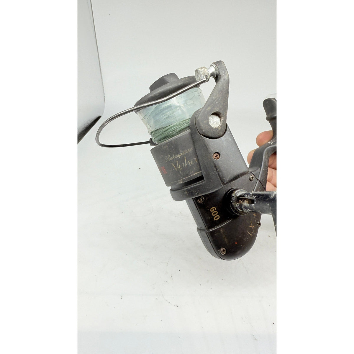 Shakespeare Alpha XT 600 Graphite Spinning Fishing Reel Made in Hong Kong