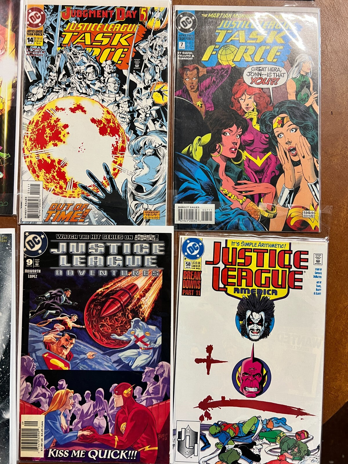 Lot of 12 Dc comics Justice League of America, Task Force. Black Baptism