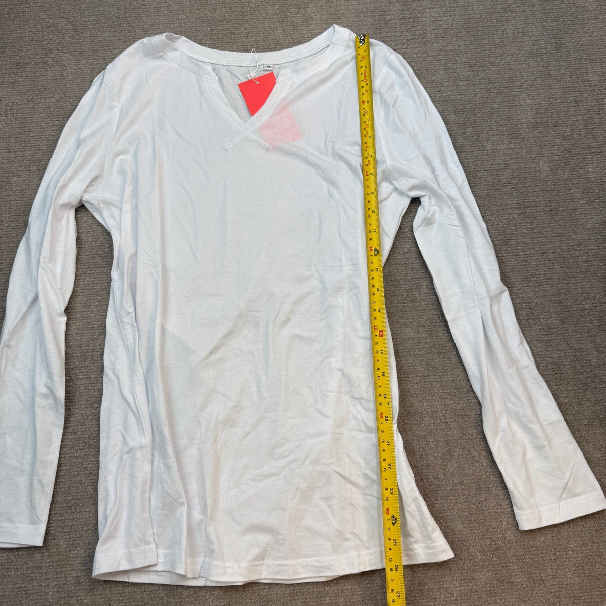 NWT WEACZZY Women's M White Long Sleeve Loose Fit Tops Dressy Casual V Neck