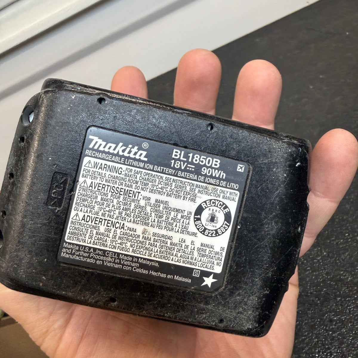 Makita BL1850B 18V Li‑Ion Battery 5.0Ah Rechargeable